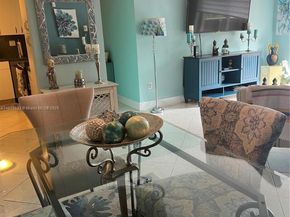 8335 SW 72nd Ave 212D, Miami FL 33143