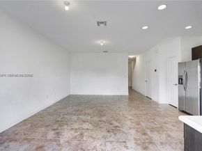 1121 NW 41st Ln, Lauderhill FL 33313