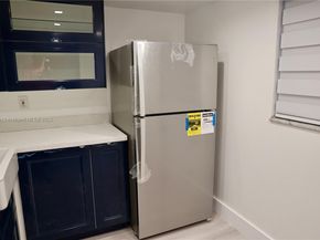 8730 SW 133rd Ave Rd 216, Miami FL 33183