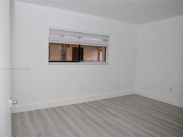 8730 SW 133rd Ave Rd 216, Miami FL 33183