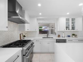 15776 SW 92nd Ter, Miami FL 33196