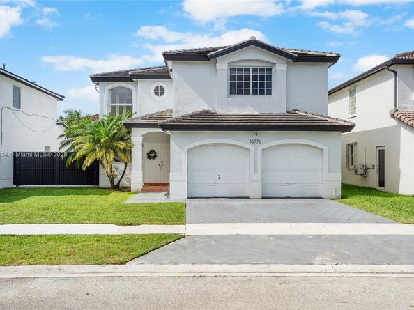15776 SW 92nd Ter, Miami FL 33196