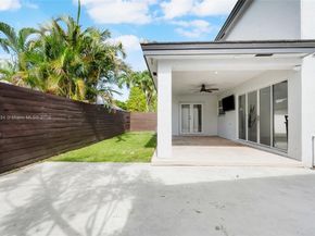 15776 SW 92nd Ter, Miami FL 33196