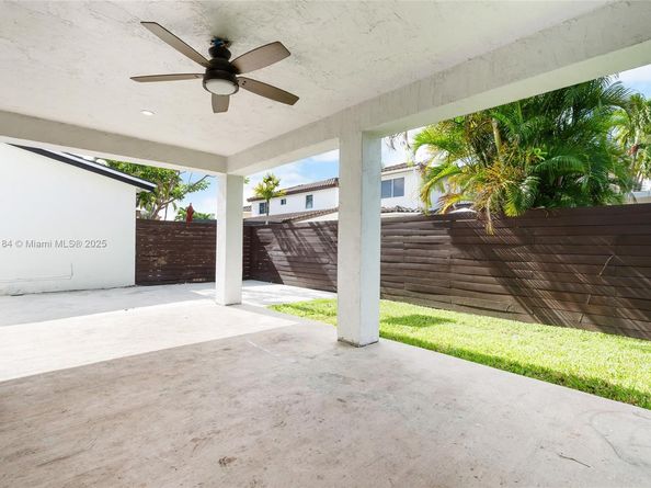 15776 SW 92nd Ter, Miami FL 33196