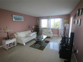 6940 NW Miami Gardens Dr 1430, Hialeah FL 33015