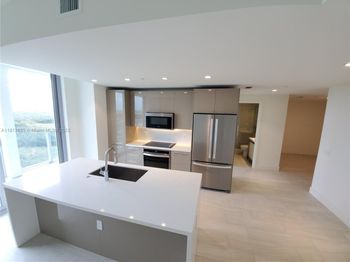 2000 Metropica Way