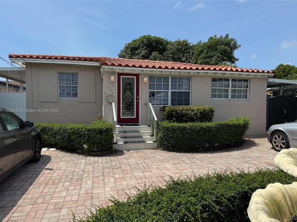 3180 SW 2nd St, Miami FL 33135