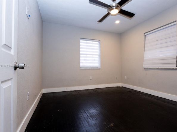 3180 SW 2nd St, Miami FL 33135