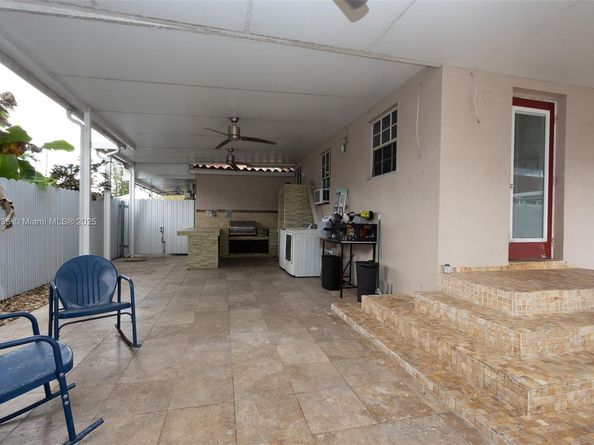 3180 SW 2nd St, Miami FL 33135