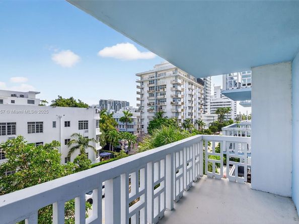 1776 James Ave 4E, Miami Beach FL 33139
