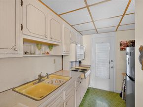 1776 James Ave 4E, Miami Beach FL 33139