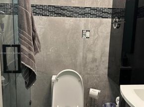 11330 NW 21st Ct, Miami FL 33167