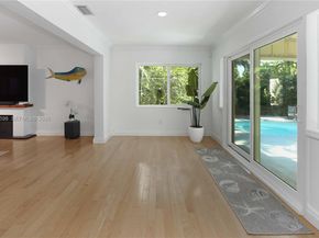 1242 Buchanan St, Hollywood FL 33019