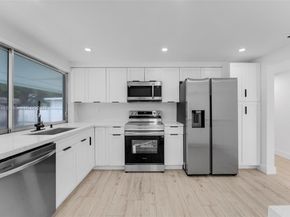 17761 SW 113th Ct, Miami FL 33157
