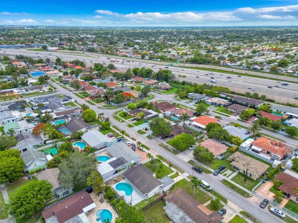 17761 SW 113th Ct, Miami FL 33157