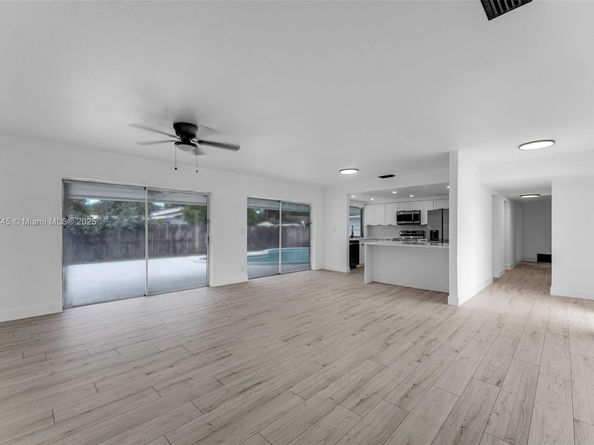 17761 SW 113th Ct, Miami FL 33157