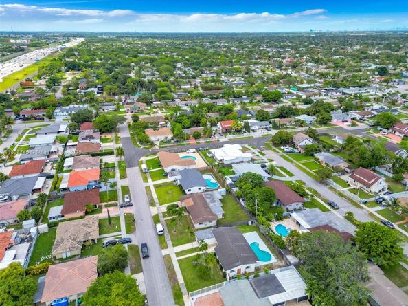 17761 SW 113th Ct, Miami FL 33157