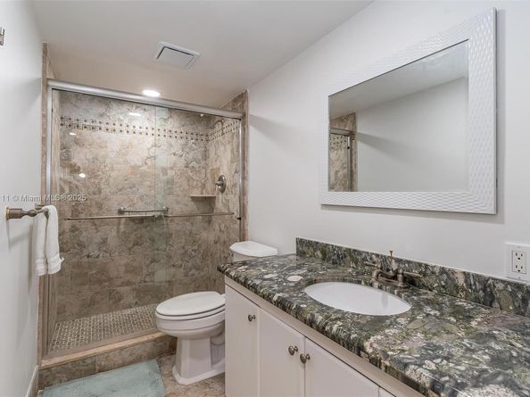 4701 Martinique Dr k1, Coconut Creek FL 33066