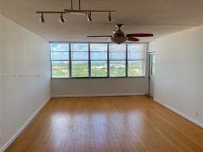 2025 NE 164th St 1015, North Miami Beach FL 33162