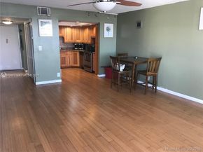 2025 NE 164th St 1015, North Miami Beach FL 33162