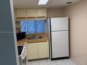 9400 West Flagler St 312, Miami FL 33174