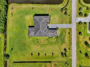17811 SW 58th St, Southwest Ranches FL 33331
