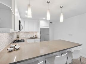 405 N Hibiscus Dr 202, Miami Beach FL 33139