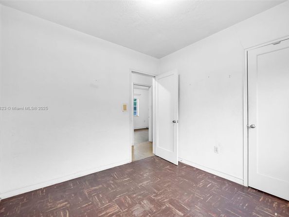 1351 SW 74th Ave, Miami FL 33144
