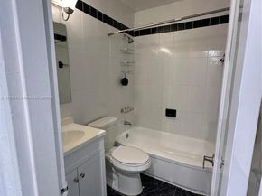 7270 Gary Ave, Miami Beach FL 33141
