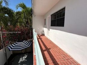 7270 Gary Ave, Miami Beach FL 33141