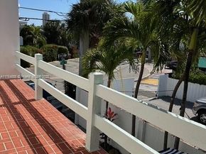 7270 Gary Ave, Miami Beach FL 33141