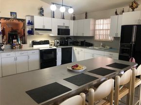 661 NE 4th Pl, Hialeah FL 33010