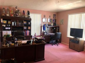 661 NE 4th Pl, Hialeah FL 33010