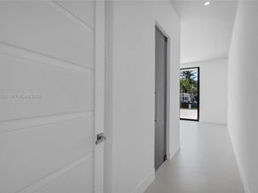 13200 N Bayshore Dr, North Miami FL 33181