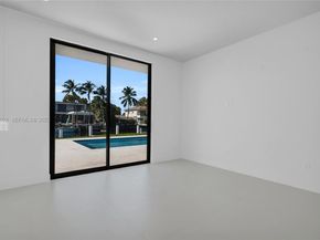 13200 N Bayshore Dr, North Miami FL 33181