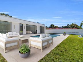 13200 N Bayshore Dr, North Miami FL 33181