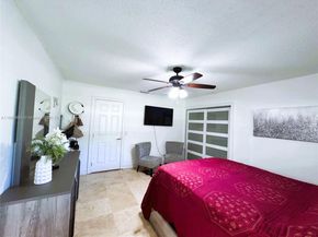 14691 SW 20th St, Davie FL 33325