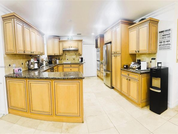 14691 SW 20th St, Davie FL 33325