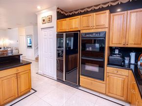 6772 NW 111th Ave, Doral FL 33178