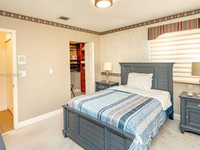 6772 NW 111th Ave, Doral FL 33178