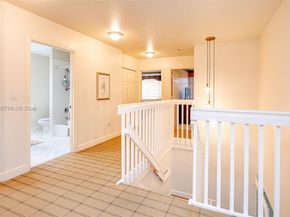 6772 NW 111th Ave, Doral FL 33178
