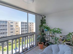 301 NE 14th Ave 601, Hallandale Beach FL 33009