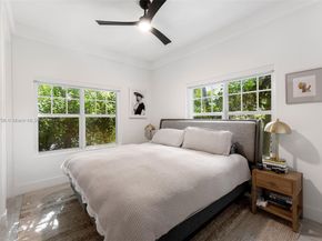 1045 Michigan Ave B, Miami Beach FL 33139