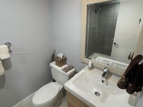 200 Leslie Dr 622, Hallandale Beach FL 33009