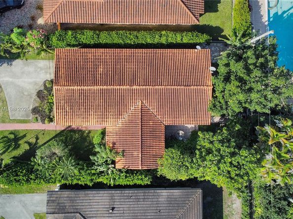 2711 Red Rd, Coral Gables FL 33155