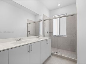 716 SE 14th Ct, Homestead FL 33034