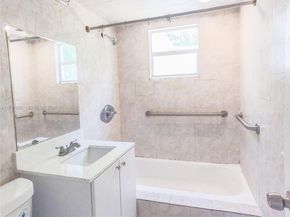 1051 NW 63rd St, Miami FL 33150