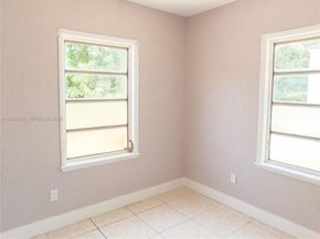 1051 NW 63rd St, Miami FL 33150