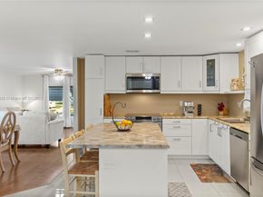 5239 NW 3rd Ave, Deerfield Beach FL 33064