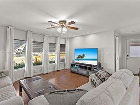 5239 NW 3rd Ave, Deerfield Beach FL 33064